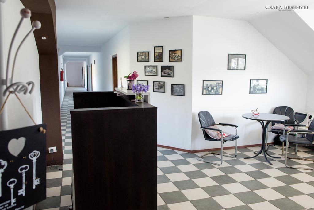 Speedhouse Apartment Alba Iulia Luaran gambar